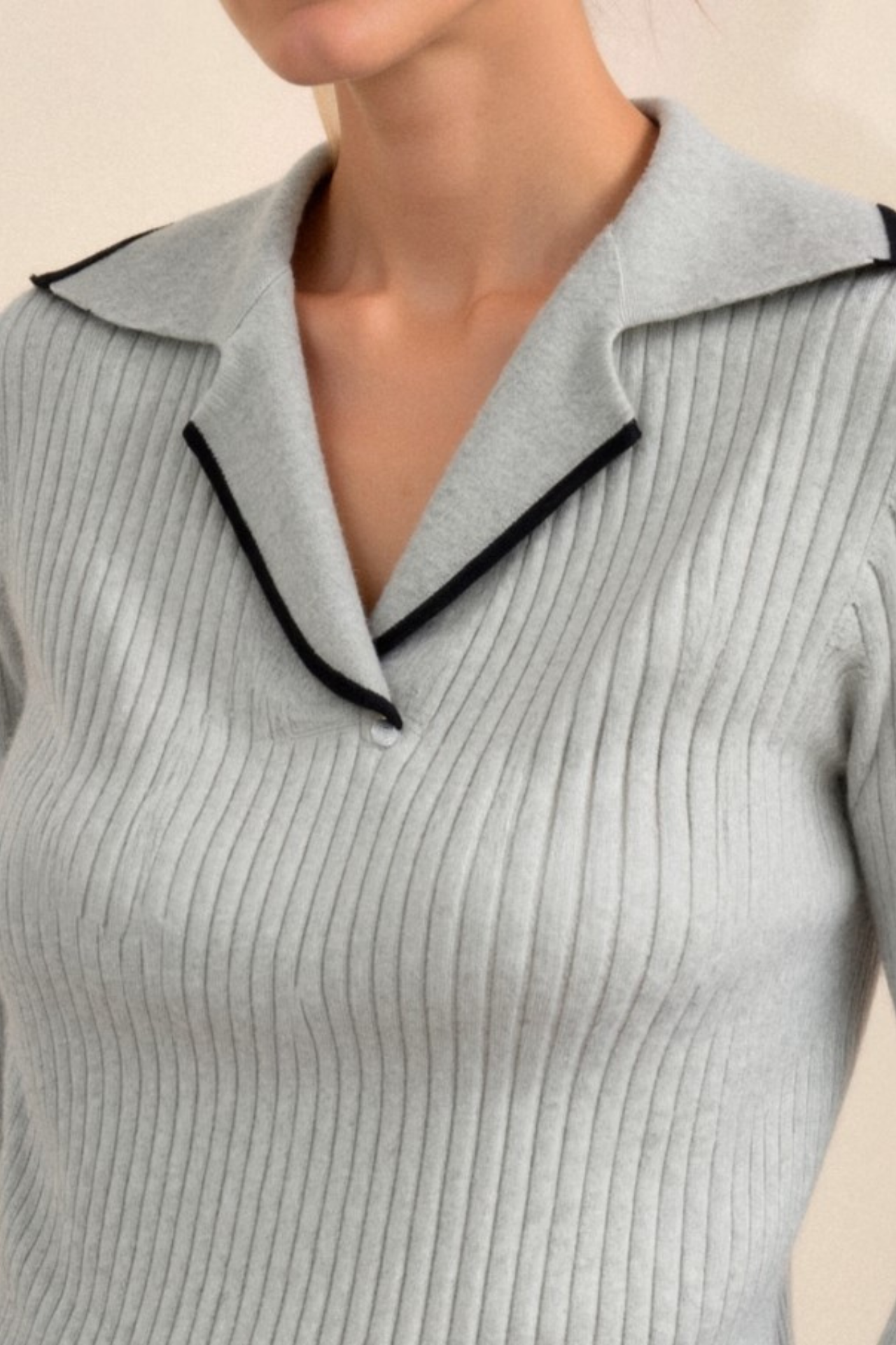 Old Money Kontrastbesatz Graues Etikett Kragenpullover