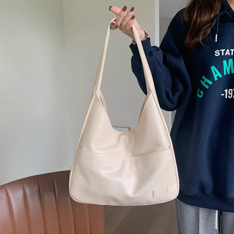 Lilya | Hobo-Tasche
