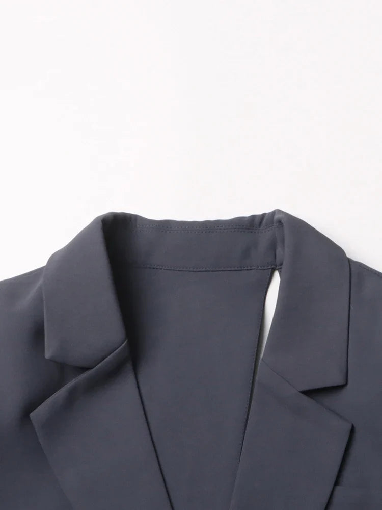 Bell Asymmetrischer Cutout Blazer