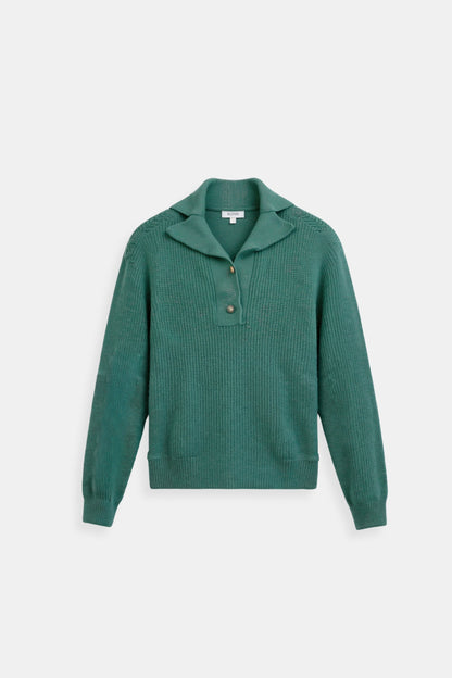Schicker eleganter Strickpullover mit großem Kragen und Knopfdetails