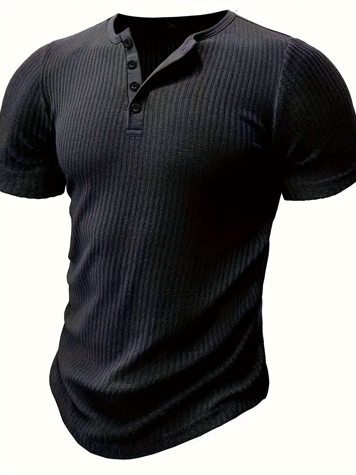 T-Shirt con Motivo Elegante