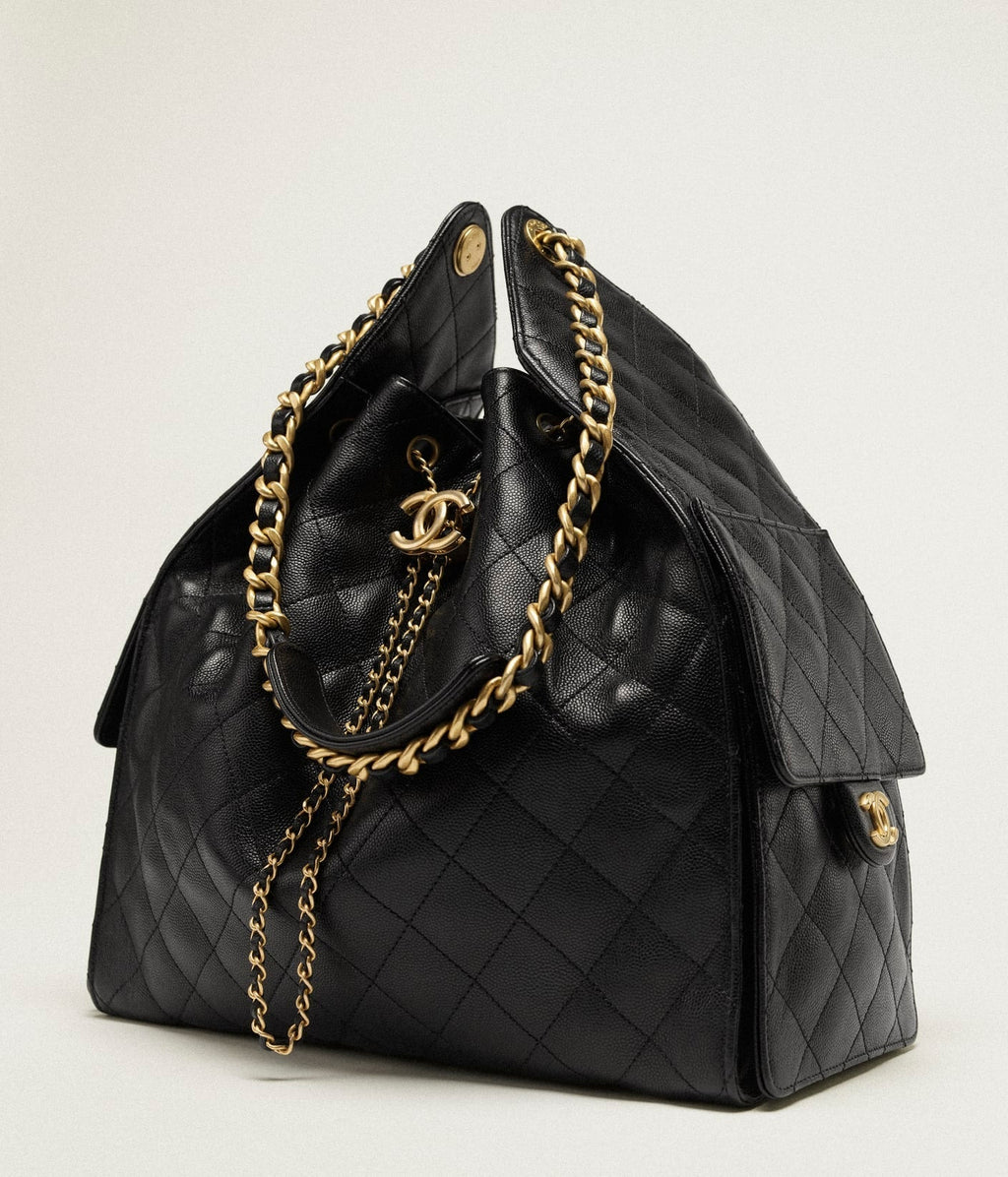 MEDIUM CHANEL BAG 25