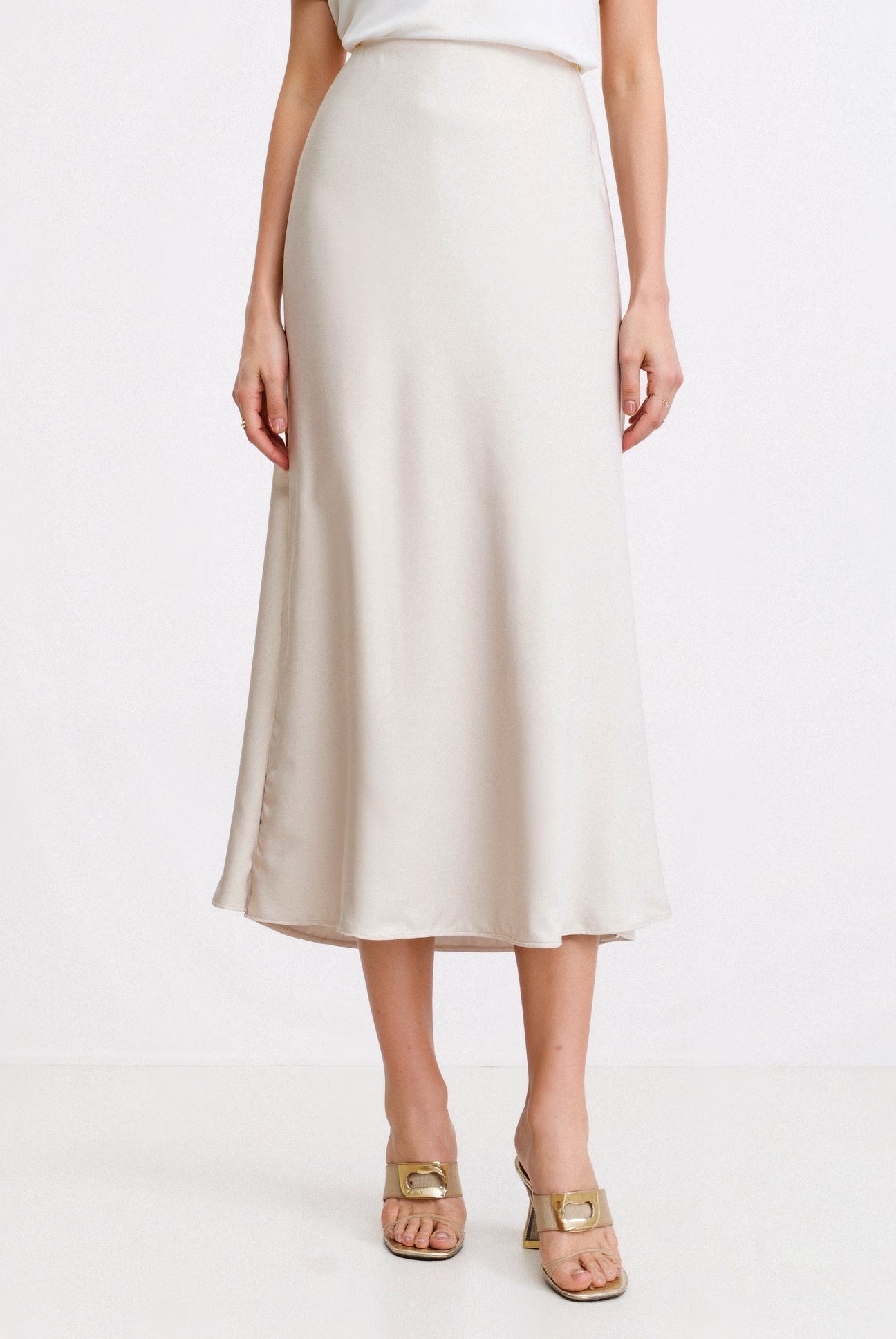 Old Money Solid High Waist Draped Midi Rock