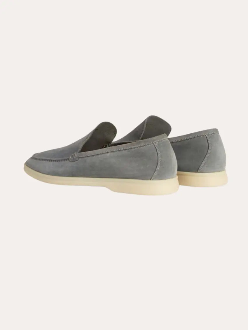 Verfeinerte Wildleder Slipper – Grau