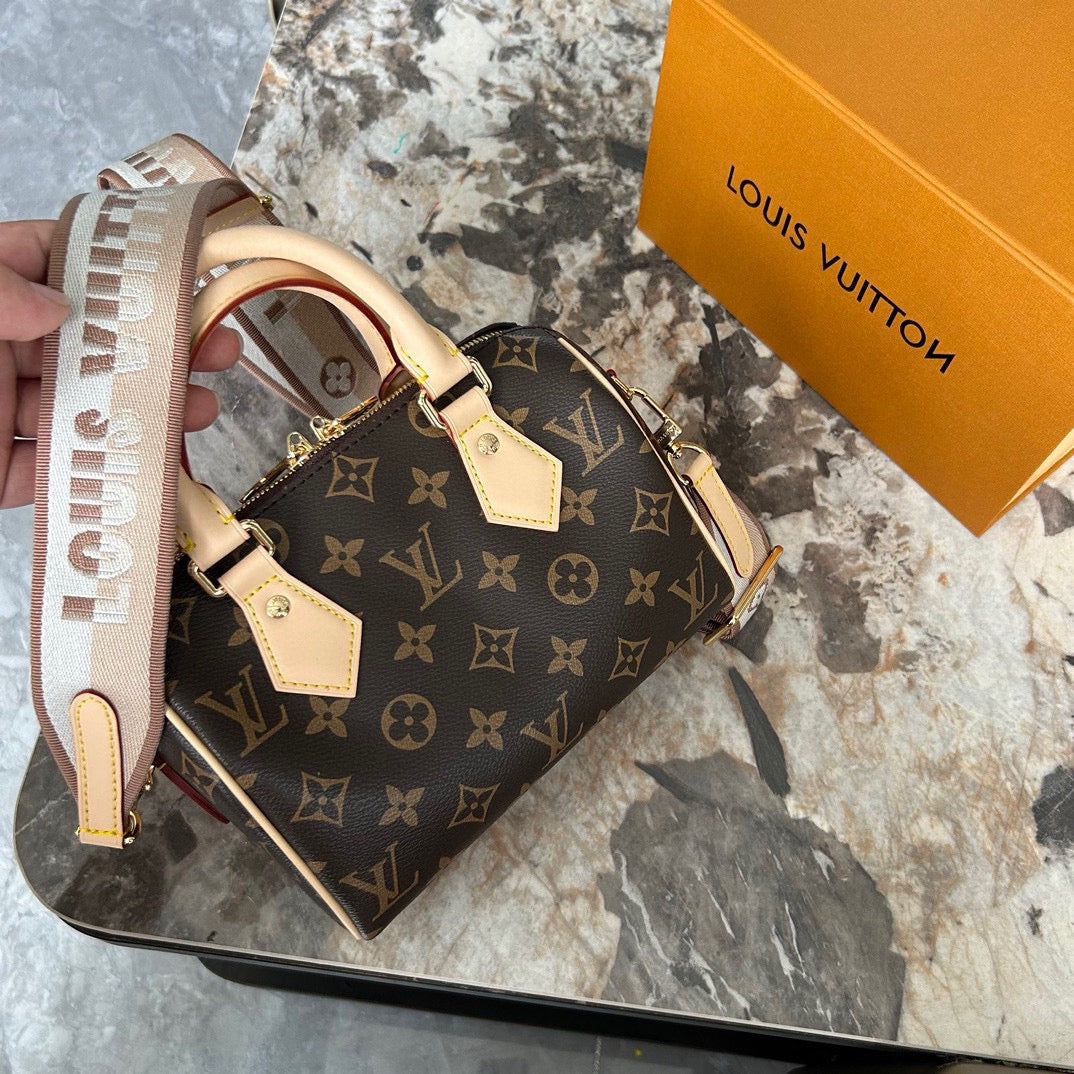 LV - Speedy Bandoulière 20 Bag
