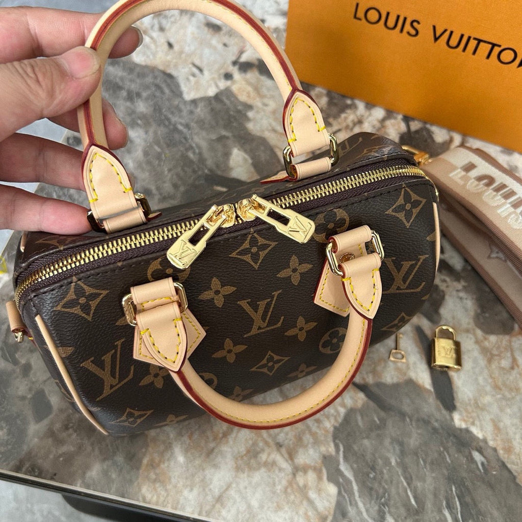 LV - Speedy Bandoulière 20 Bag