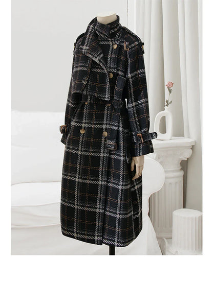 Neus Karierter Trenchcoat