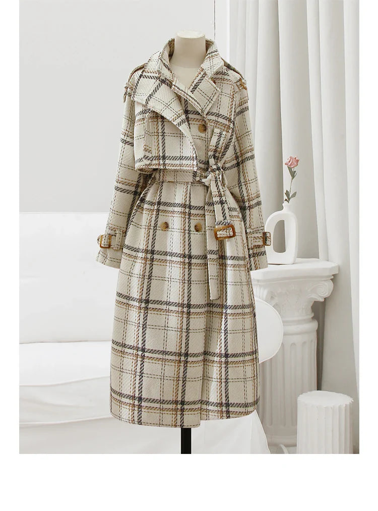 Neus Karierter Trenchcoat