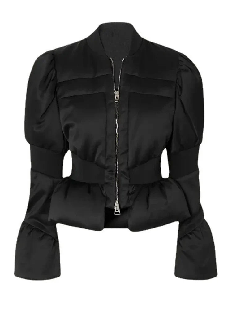 Gepolsterte Satin-Daunen-Peplum-Jacke