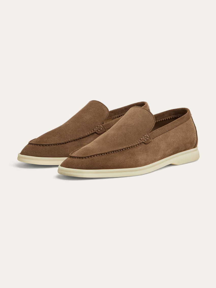 Verfeinerte Wildleder Slipper – Braun