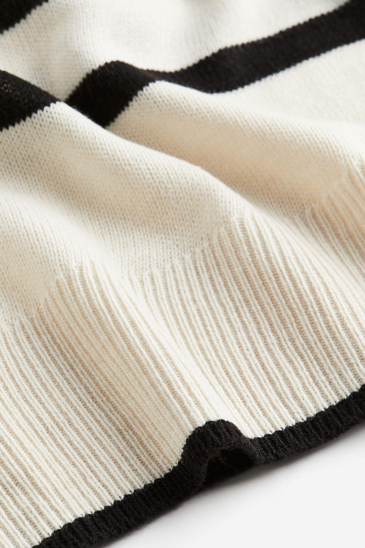 Old Money Oversized Gestreifter Strickpullover