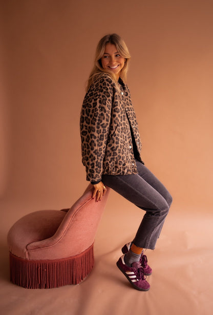 SOFIA | Auffällige Jacke mit Leopardenmuster