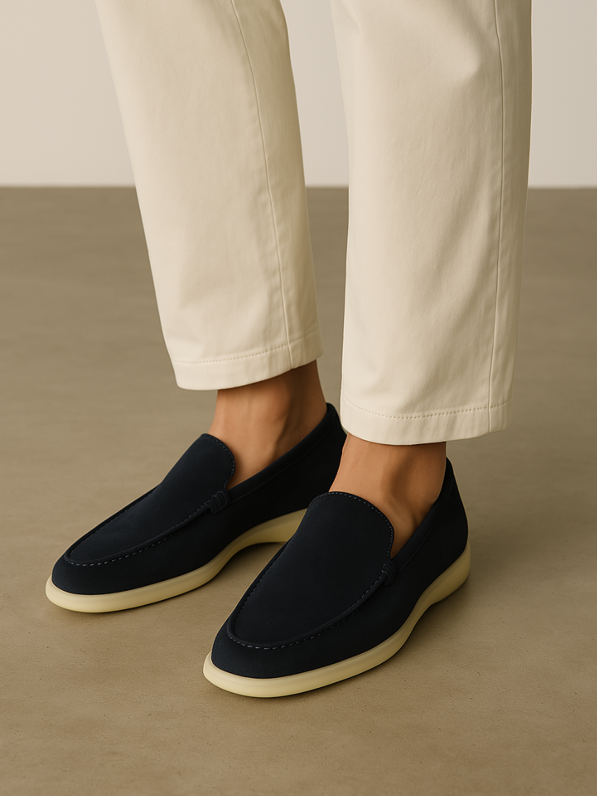 Verfeinerte Wildleder Slipper – Marineblau